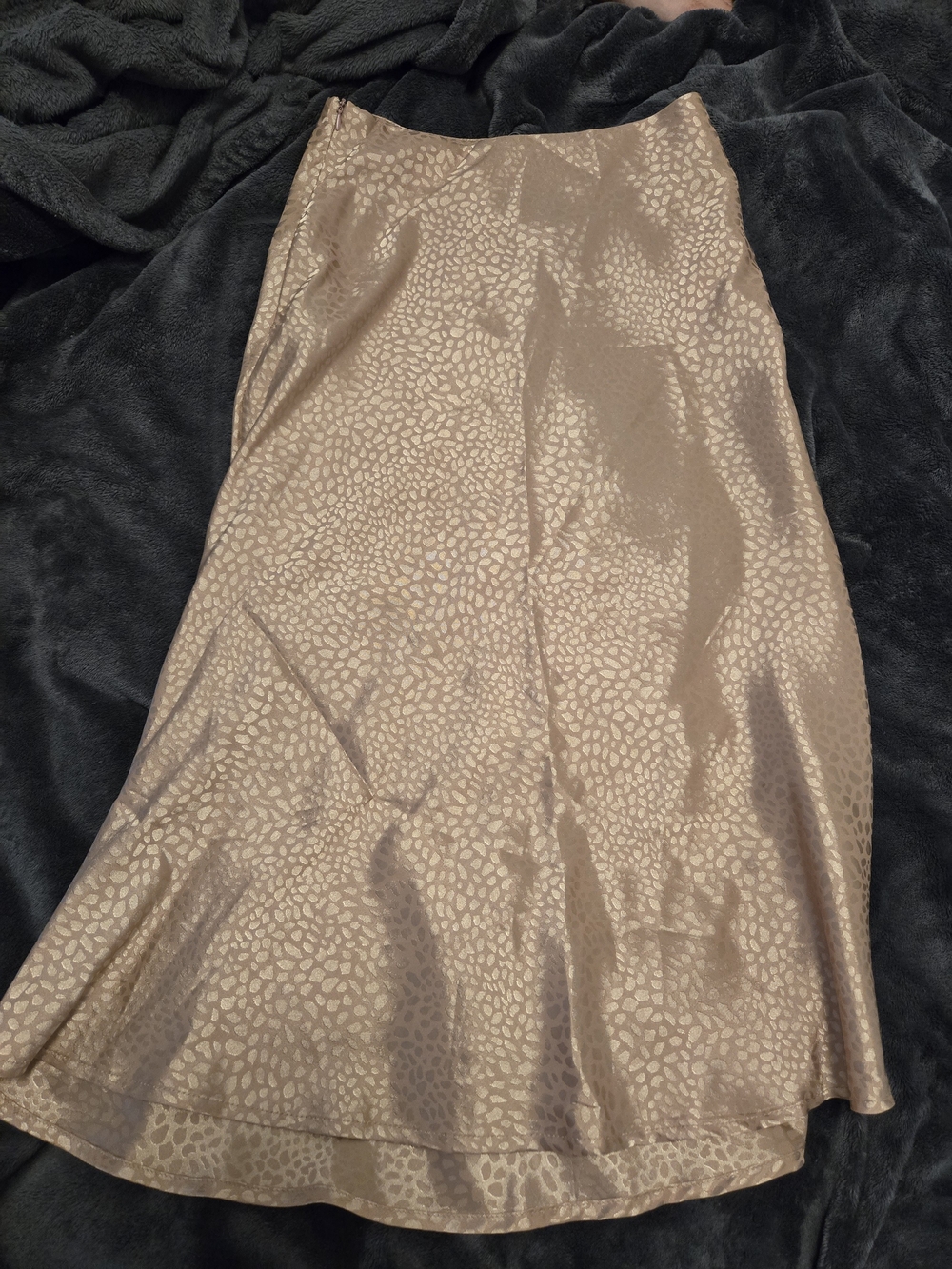 SHEIN Champagne Beige Satin Maxi Skirt with Subtle Animal Print